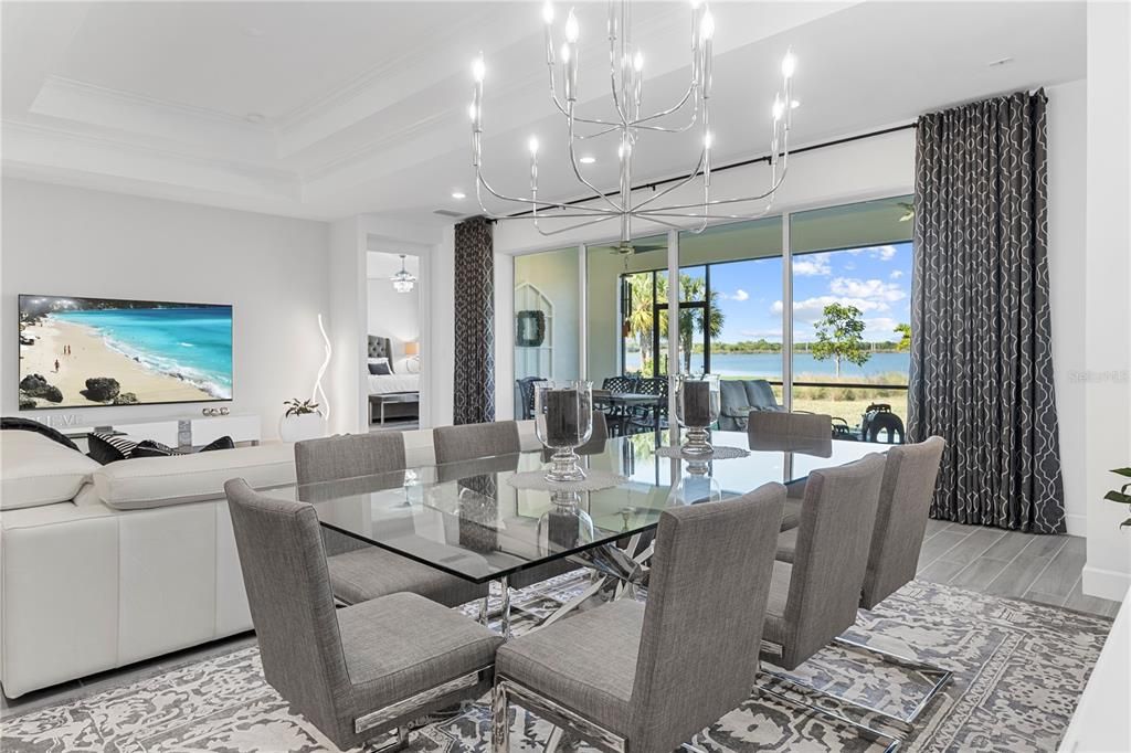 For Sale: $789,900 (3 beds, 2 baths, 2278 Square Feet)