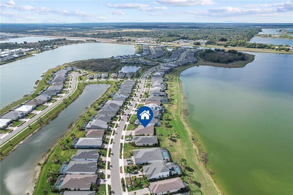 For Sale: $789,900 (3 beds, 2 baths, 2278 Square Feet)