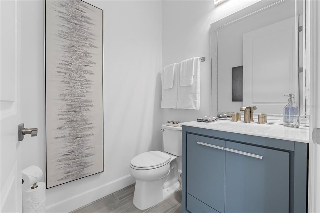 For Sale: $789,900 (3 beds, 2 baths, 2278 Square Feet)