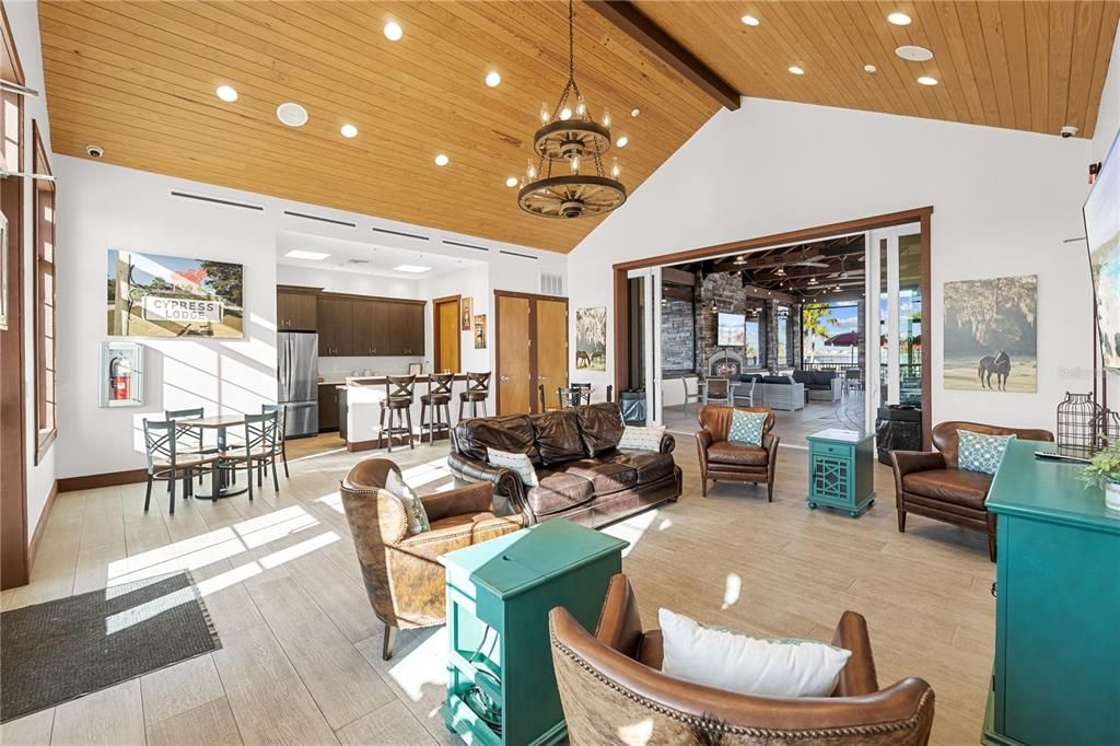 For Sale: $789,900 (3 beds, 2 baths, 2278 Square Feet)