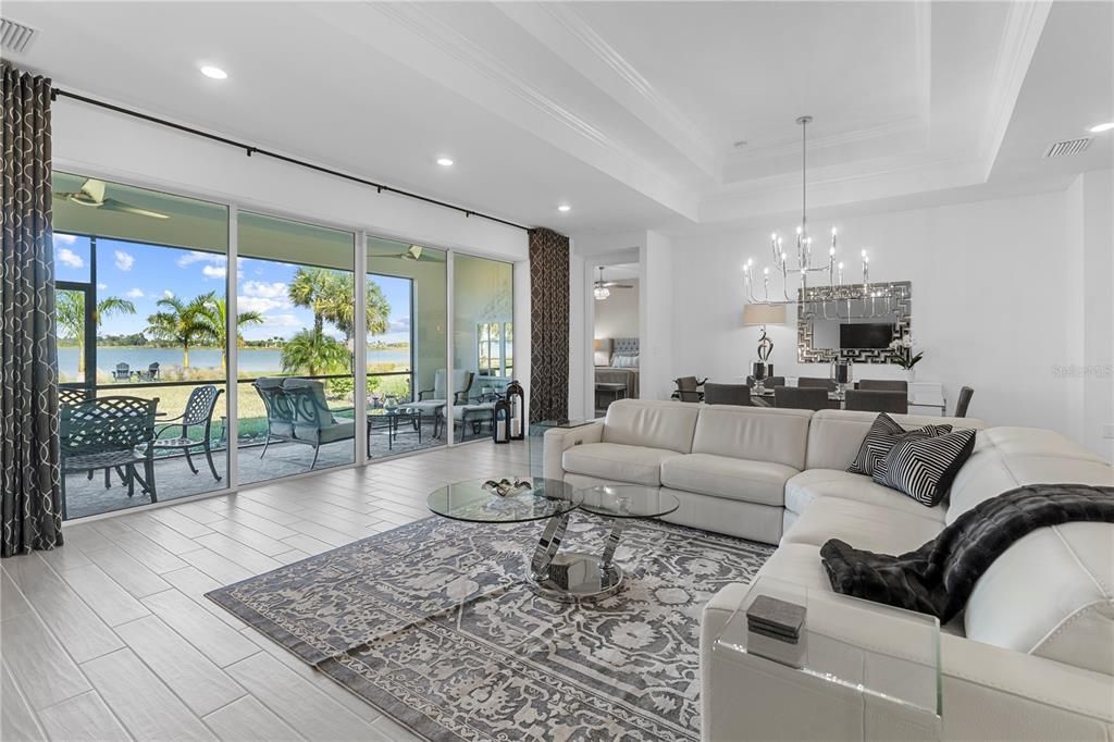 For Sale: $789,900 (3 beds, 2 baths, 2278 Square Feet)