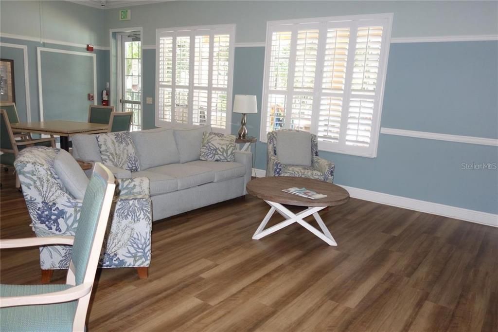 For Rent: $2,100 (2 beds, 2 baths, 1228 Square Feet)