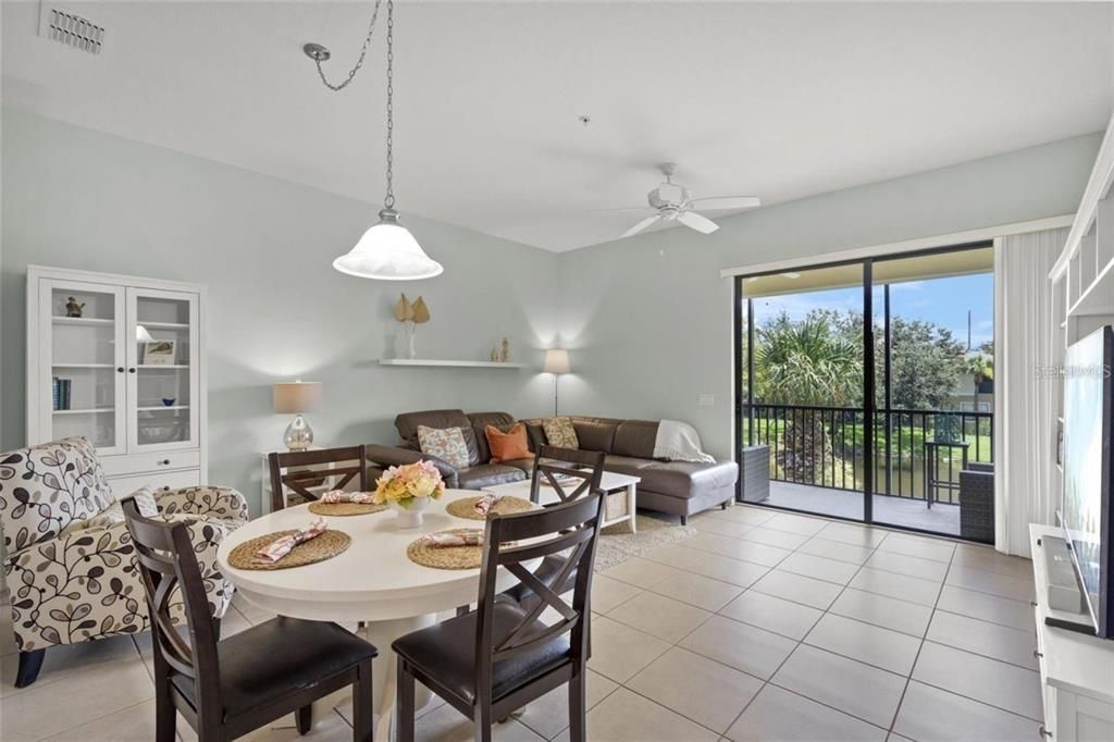 For Rent: $2,100 (2 beds, 2 baths, 1228 Square Feet)