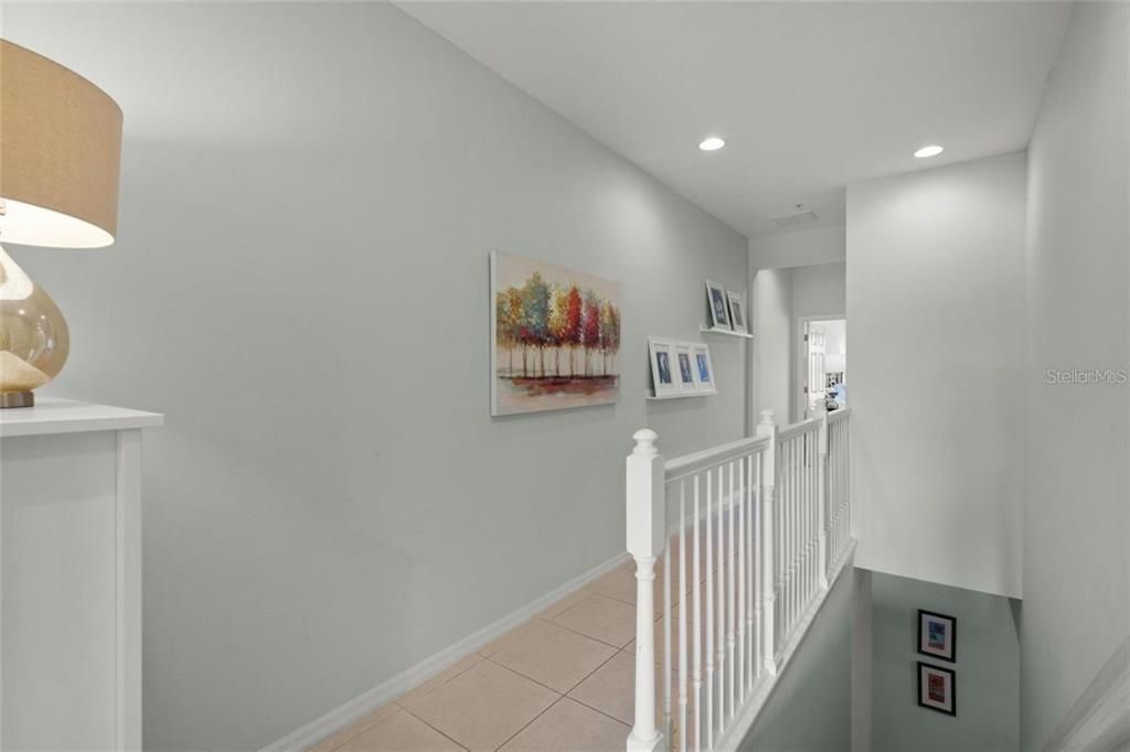 For Rent: $2,100 (2 beds, 2 baths, 1228 Square Feet)