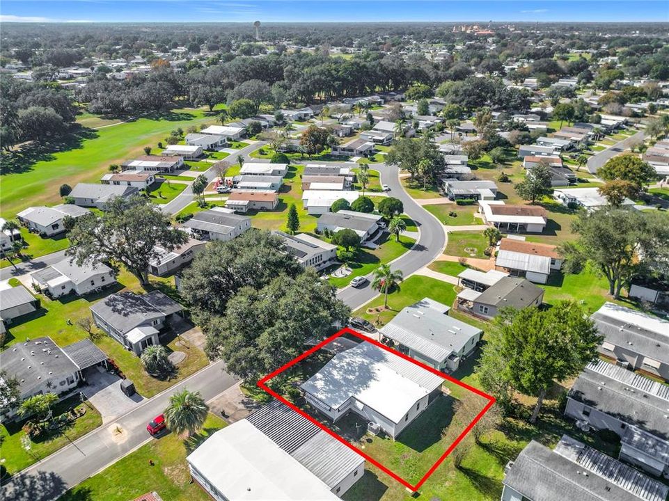 For Sale: $204,900 (2 beds, 2 baths, 1324 Square Feet)