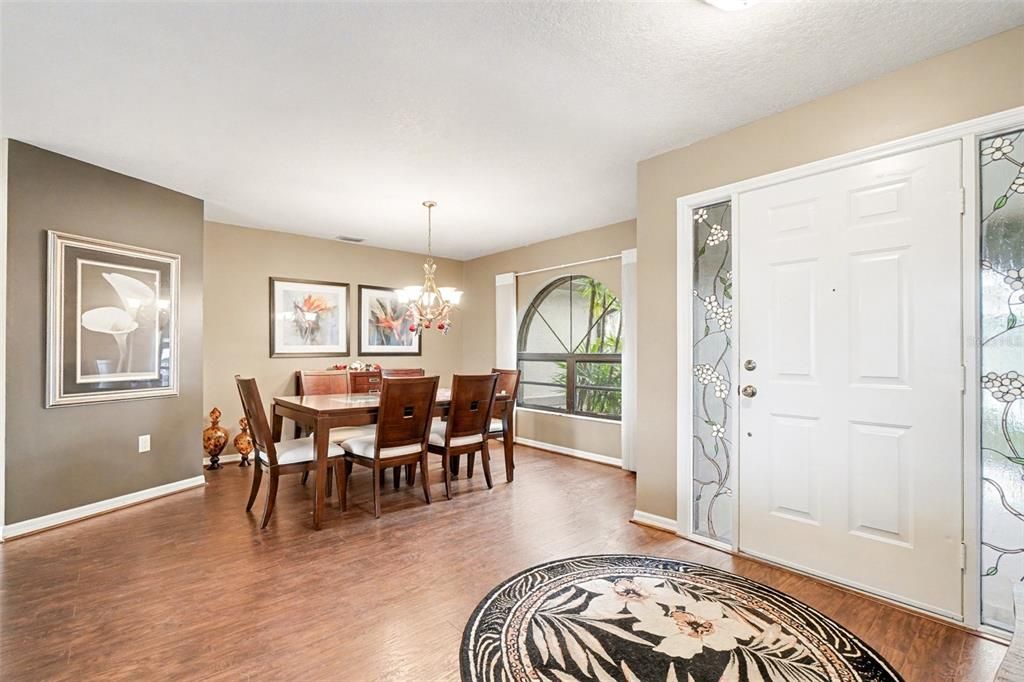 待售: $899,000 (3 贝兹, 2 浴室, 2538 平方英尺)