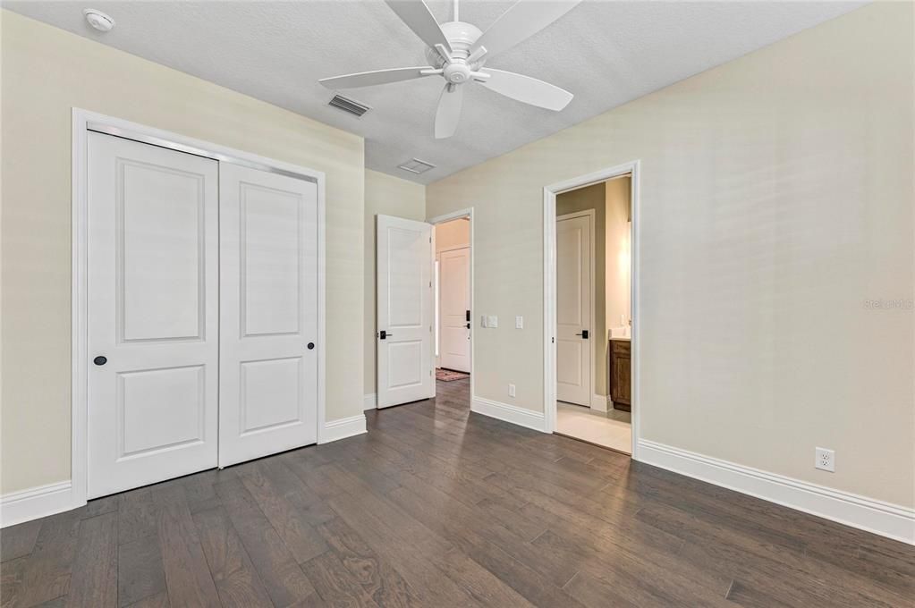 For Sale: $1,690,000 (3 beds, 3 baths, 2699 Square Feet)