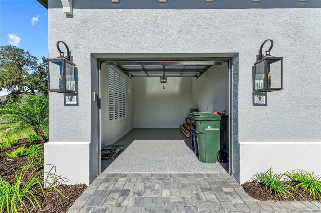 For Sale: $1,690,000 (3 beds, 3 baths, 2699 Square Feet)