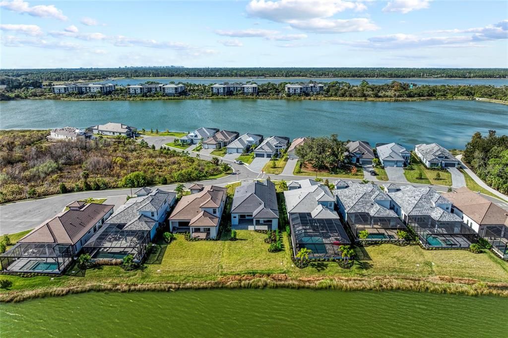 For Sale: $1,690,000 (3 beds, 3 baths, 2699 Square Feet)