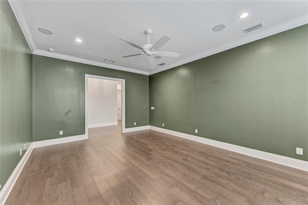 For Sale: $1,690,000 (3 beds, 3 baths, 2699 Square Feet)