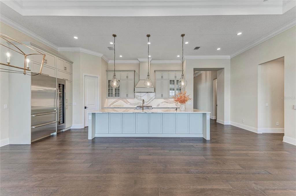 For Sale: $1,690,000 (3 beds, 3 baths, 2699 Square Feet)