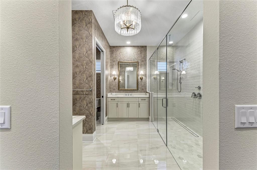 For Sale: $1,690,000 (3 beds, 3 baths, 2699 Square Feet)