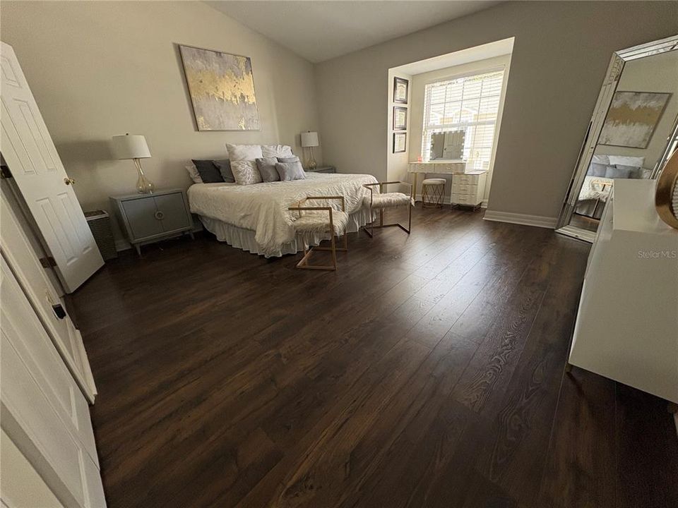 For Rent: $2,850 (2 beds, 2 baths, 1274 Square Feet)