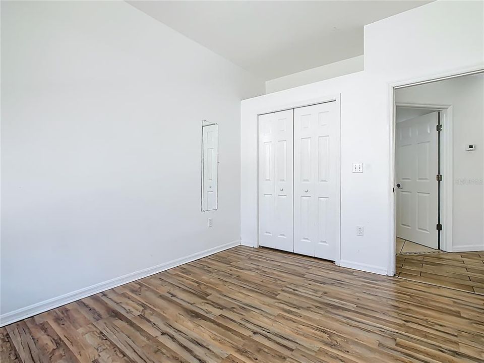 На продажу: $434,999 (4 спален, 2 ванн, 1701 Квадратных фут)