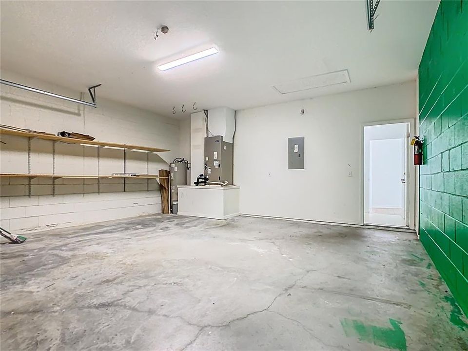 На продажу: $434,999 (4 спален, 2 ванн, 1701 Квадратных фут)