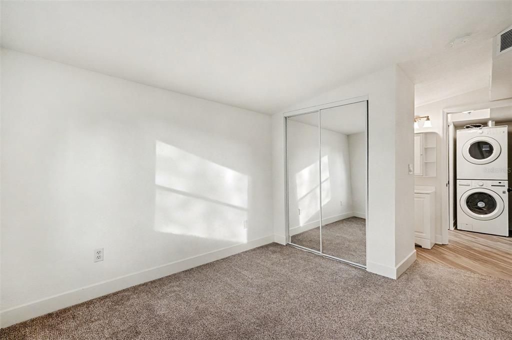 待售: $250,000 (3 贝兹, 1 浴室, 1020 平方英尺)