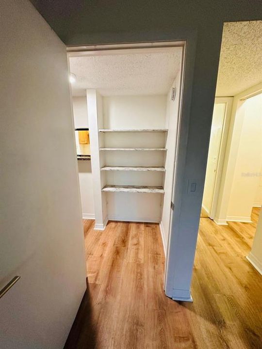 На продажу: $185,000 (3 спален, 2 ванн, 1200 Квадратных фут)