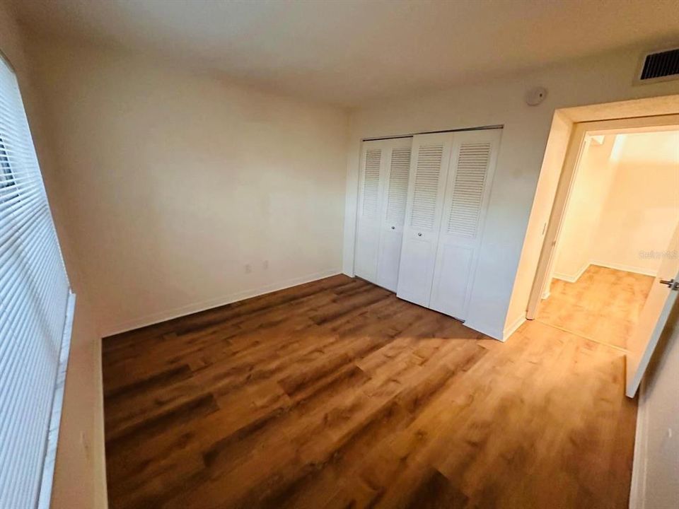 На продажу: $185,000 (3 спален, 2 ванн, 1200 Квадратных фут)