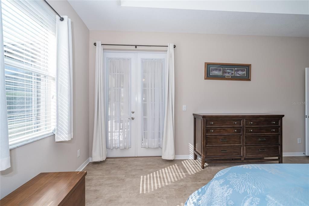 На продажу: $460,000 (3 спален, 2 ванн, 2068 Квадратных фут)