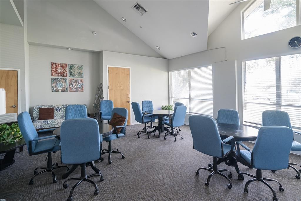 На продажу: $460,000 (3 спален, 2 ванн, 2068 Квадратных фут)