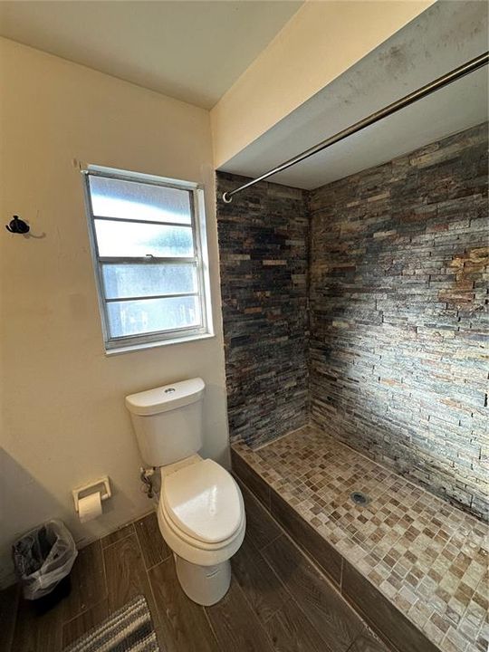 En Venta: $220,000 (2 camas, 2 baños, 918 Pies cuadrados)