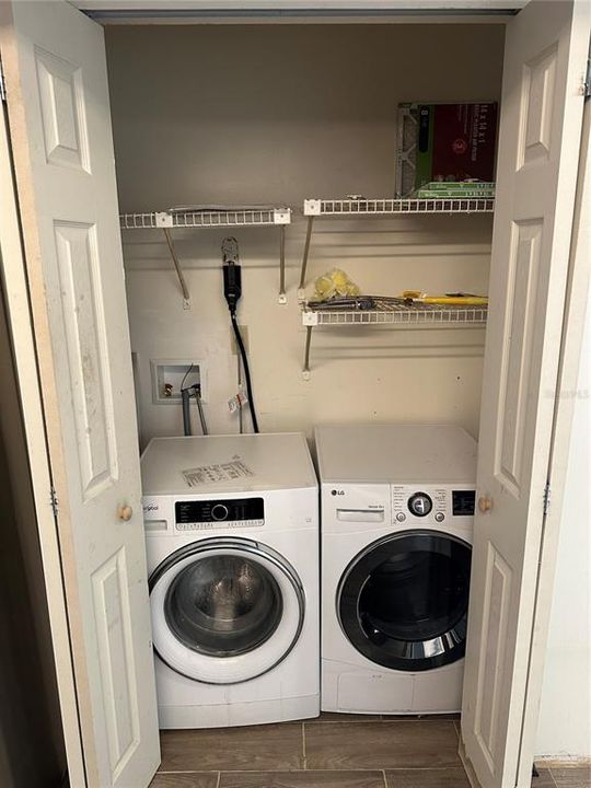 En Venta: $220,000 (2 camas, 2 baños, 918 Pies cuadrados)