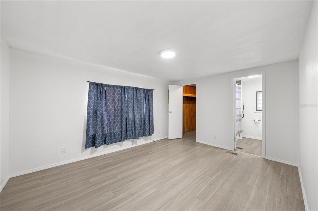 For Sale: $199,000 (3 beds, 2 baths, 1288 Square Feet)