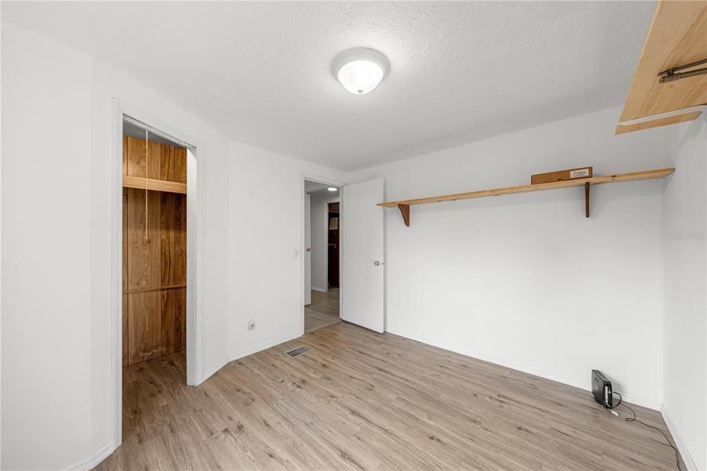 For Sale: $199,000 (3 beds, 2 baths, 1288 Square Feet)