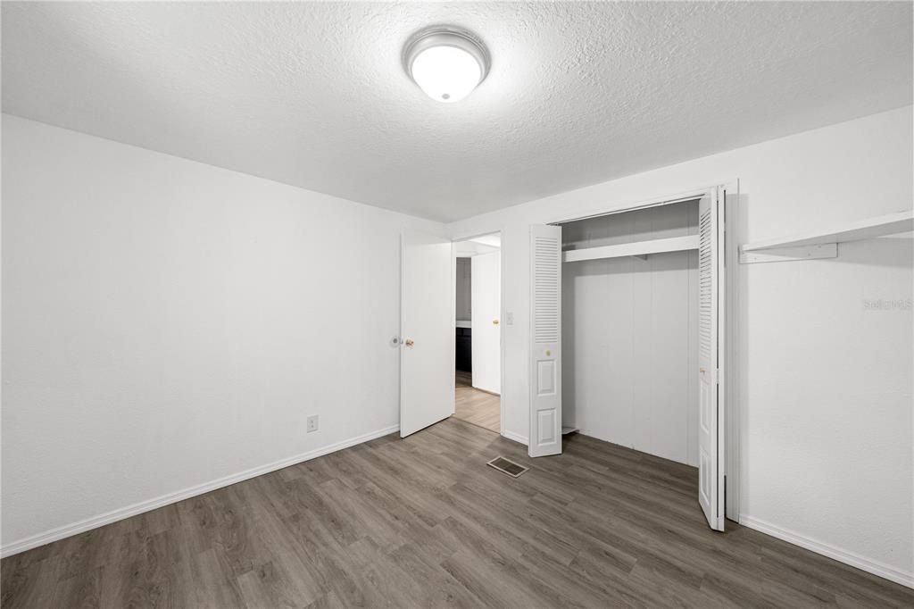 For Sale: $199,000 (3 beds, 2 baths, 1288 Square Feet)