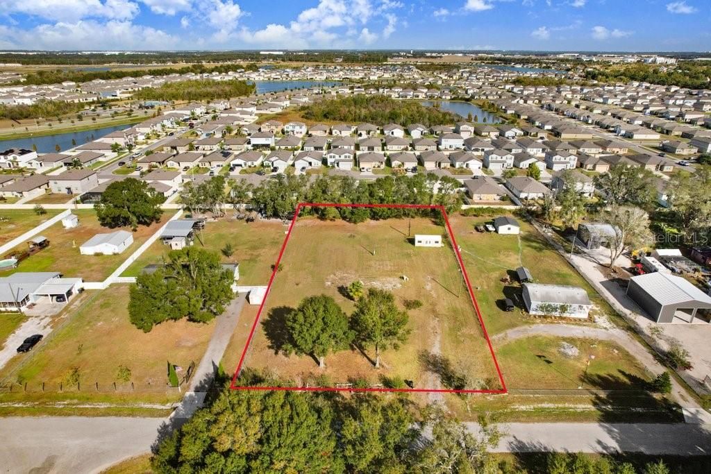 待售: $195,000 (1.08 acres)