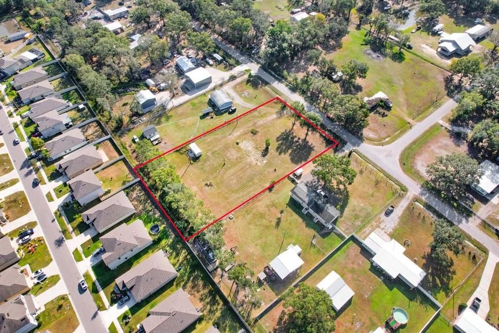 待售: $195,000 (1.08 acres)