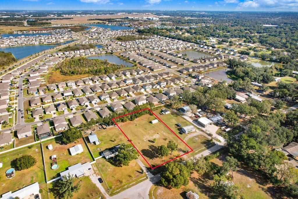 待售: $195,000 (1.08 acres)