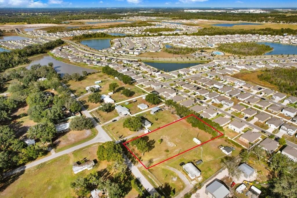 待售: $195,000 (1.08 acres)