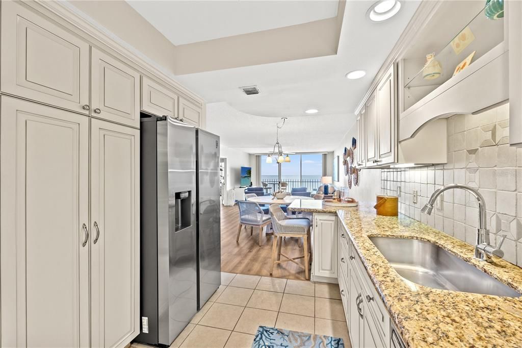 For Rent: $8,000 (2 beds, 2 baths, 1532 Square Feet)