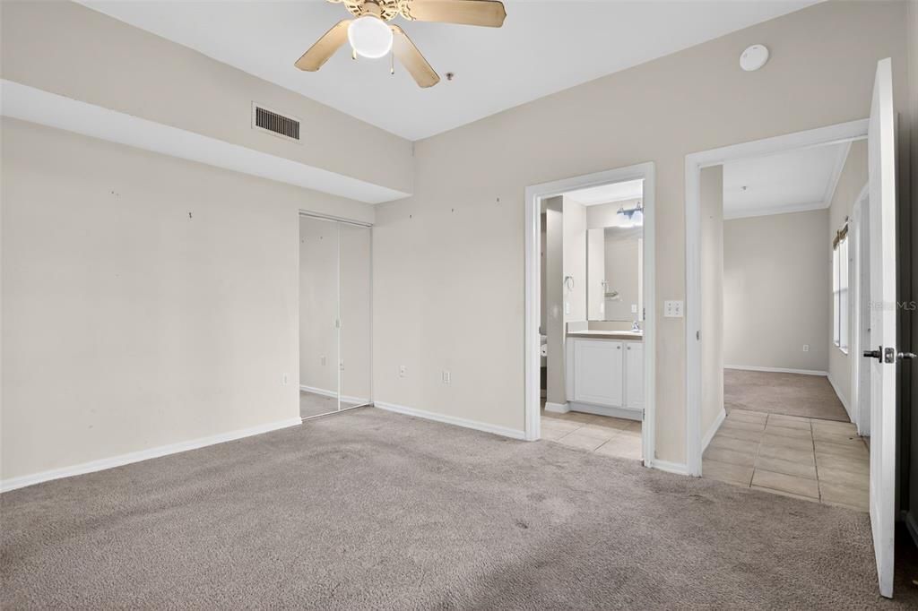 На продажу: $169,000 (1 спален, 1 ванн, 823 Квадратных фут)