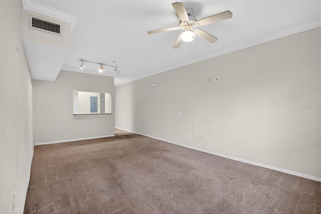 На продажу: $169,000 (1 спален, 1 ванн, 823 Квадратных фут)