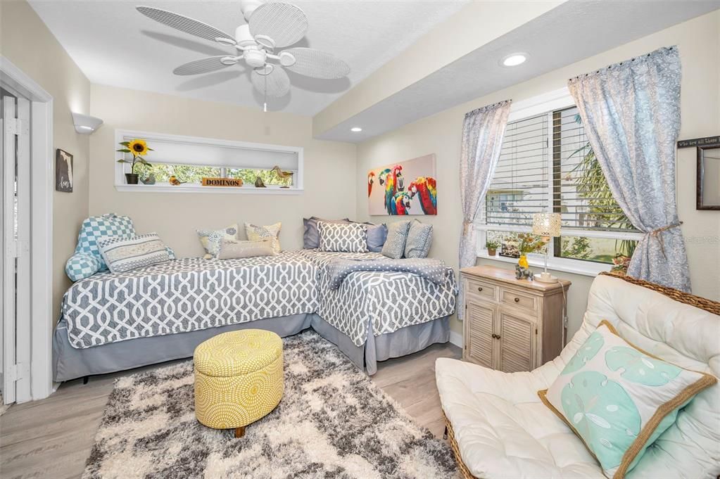 For Sale: $549,000 (3 beds, 2 baths, 2081 Square Feet)