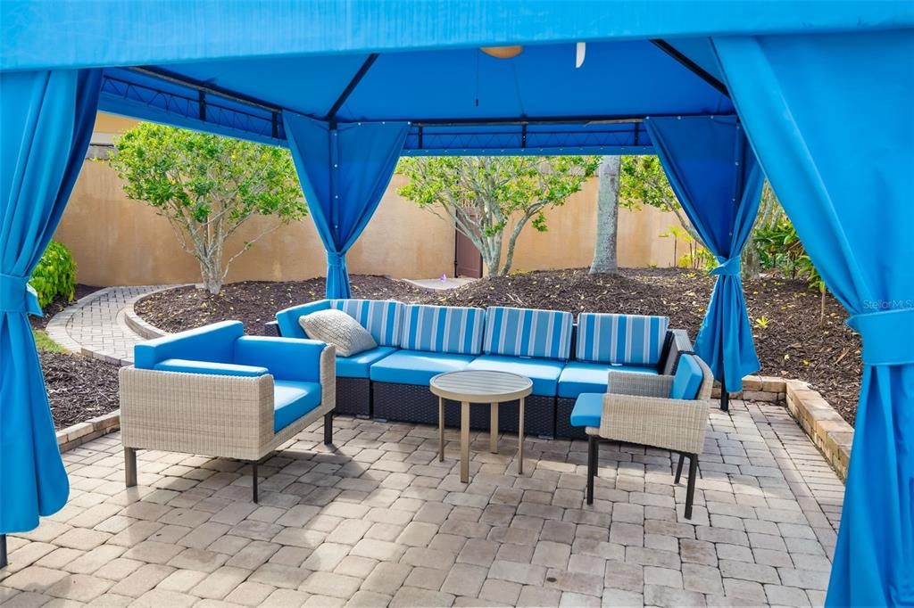 For Sale: $360,000 (2 beds, 2 baths, 1528 Square Feet)