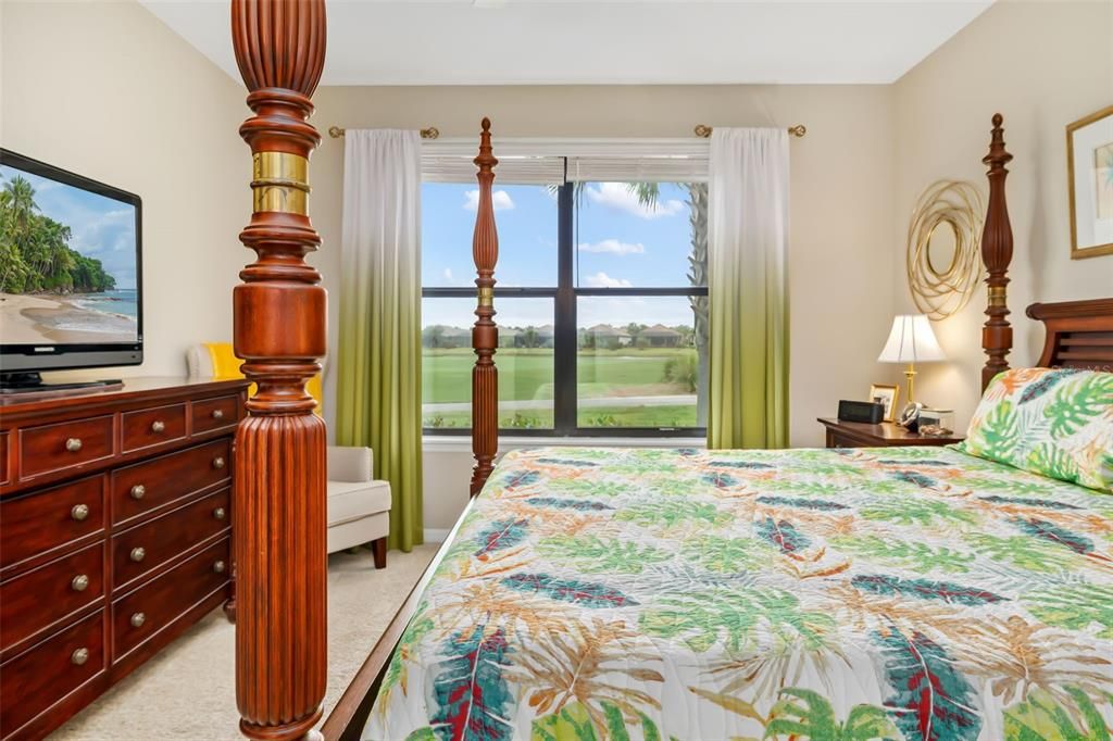 For Sale: $360,000 (2 beds, 2 baths, 1528 Square Feet)