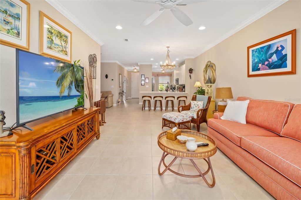 For Sale: $360,000 (2 beds, 2 baths, 1528 Square Feet)