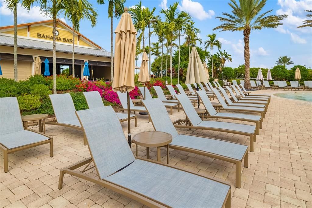 For Sale: $360,000 (2 beds, 2 baths, 1528 Square Feet)