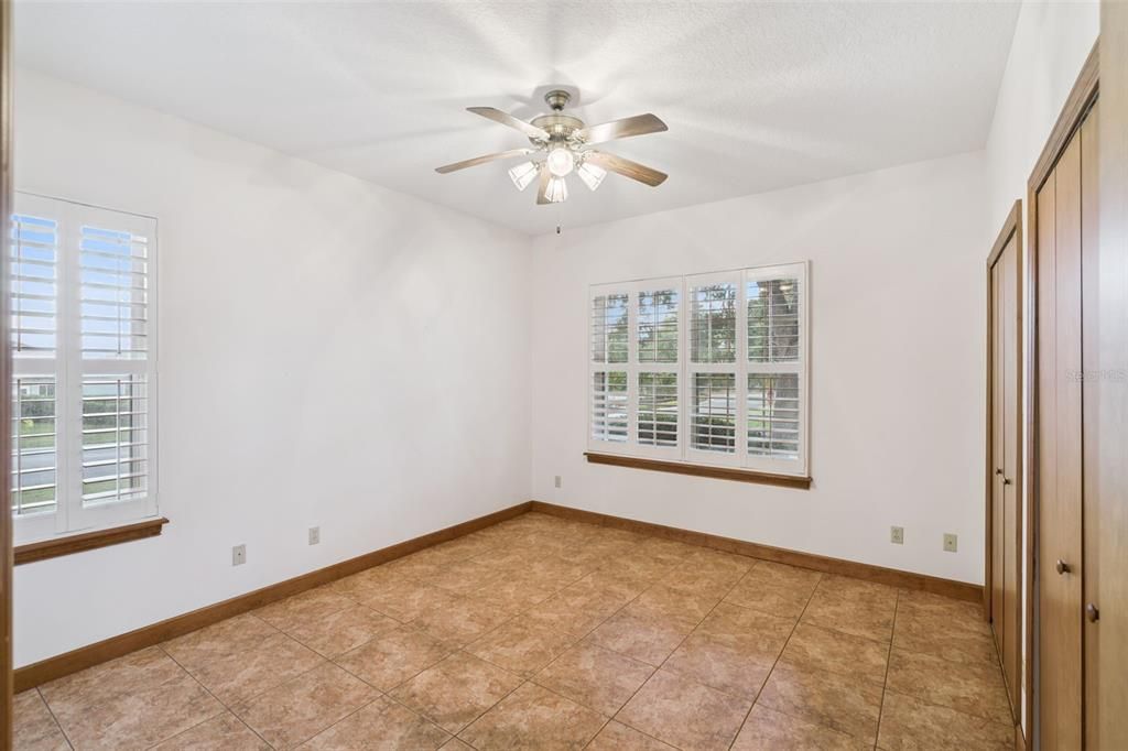 En Venta: $575,000 (3 camas, 3 baños, 2778 Pies cuadrados)