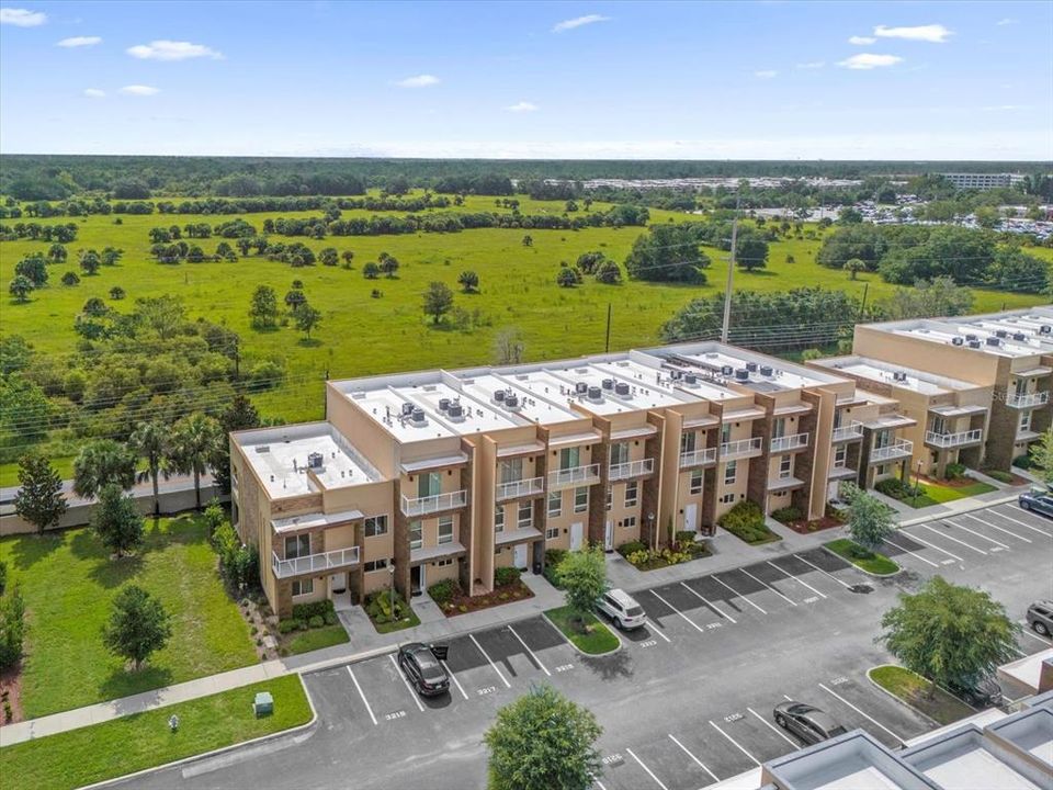 На продажу: $415,000 (3 спален, 3 ванн, 2268 Квадратных фут)