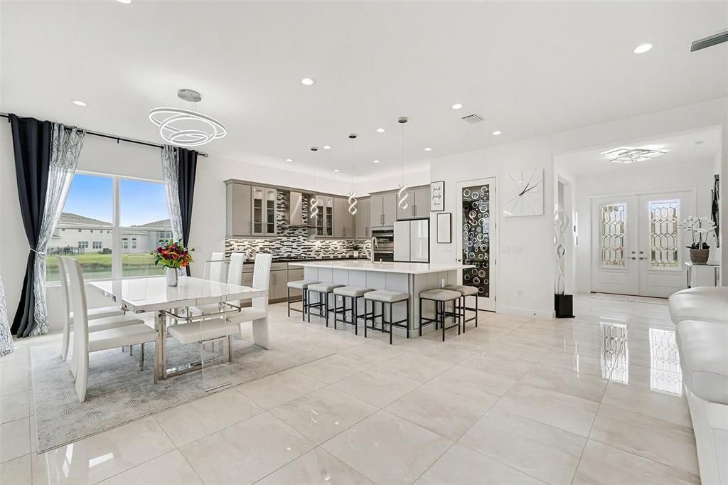 For Sale: $999,998 (5 beds, 5 baths, 3365 Square Feet)