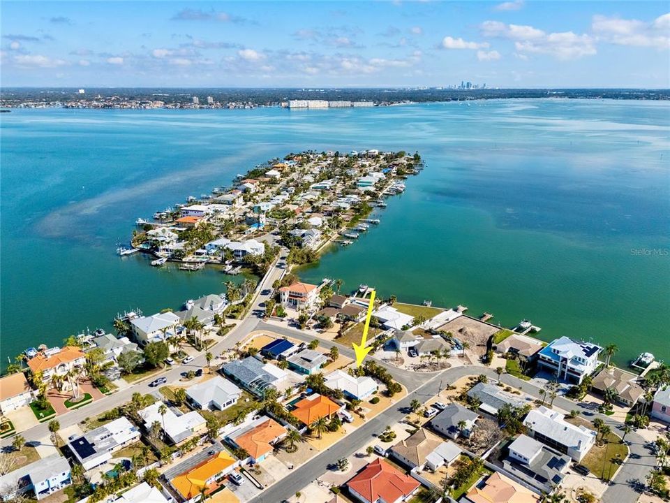 待售: $670,000 (2 贝兹, 2 浴室, 1604 平方英尺)