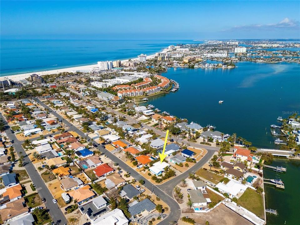 待售: $670,000 (2 贝兹, 2 浴室, 1604 平方英尺)