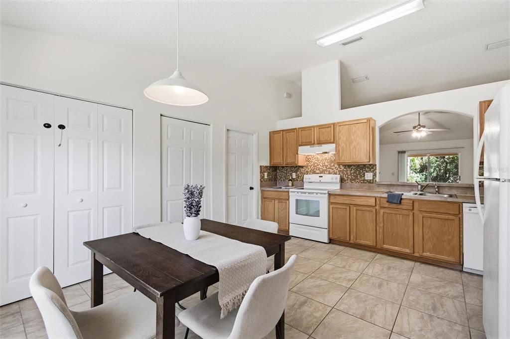 For Sale: $329,900 (3 beds, 2 baths, 1859 Square Feet)