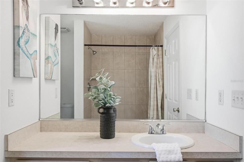 For Sale: $329,900 (3 beds, 2 baths, 1859 Square Feet)