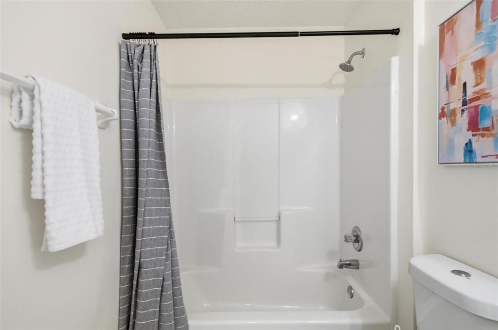 For Sale: $329,900 (3 beds, 2 baths, 1859 Square Feet)