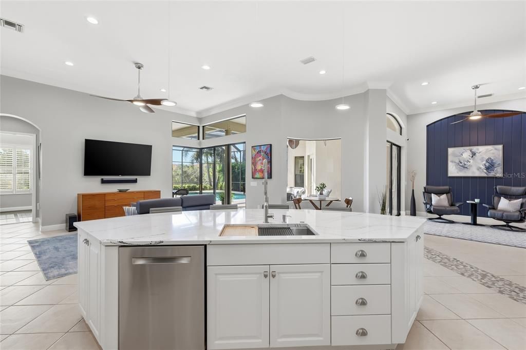 For Sale: $929,900 (3 beds, 3 baths, 2658 Square Feet)